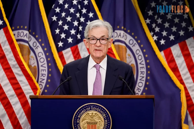 US Fed Keeps Interest Rates Unchanged, Signals Measured Approach to Recovery